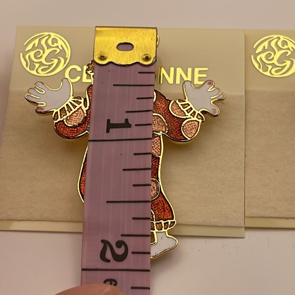 New Old Stock Vintage 1980’s Orange Clown Cloisonné (Cloisonne) Brooch - Picture 3 of 4